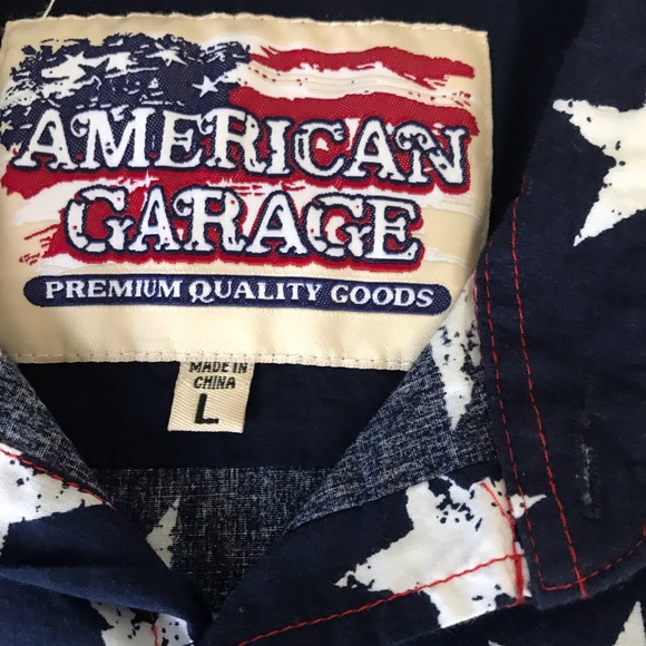 American Garage stars button up. - Picture 2 of 5